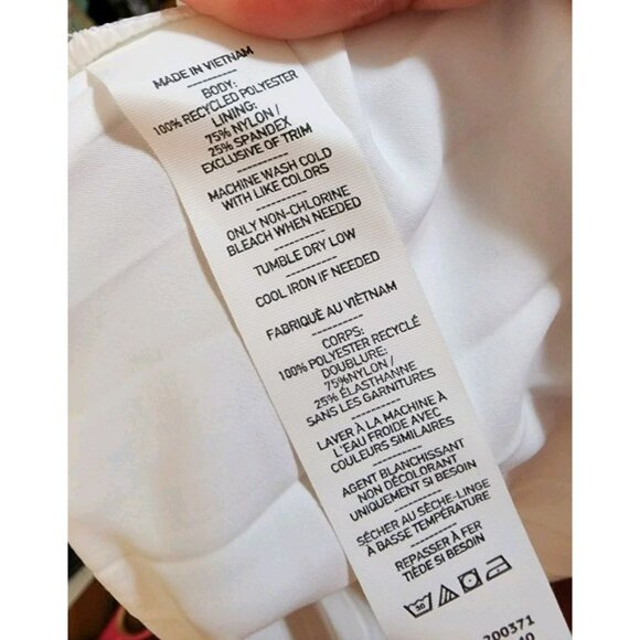 NWT Size Medium Rhone Mirage Pleated Skort Snow White - Picture 7 of 8